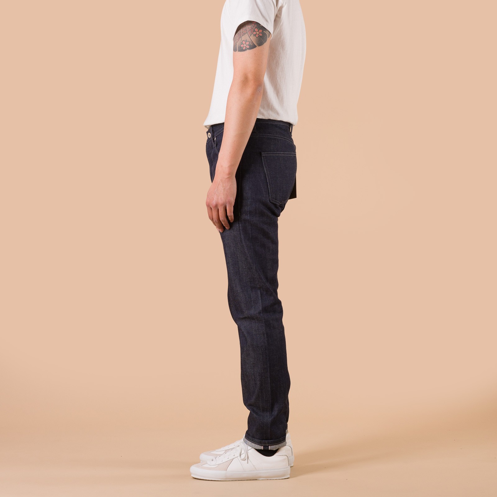 Image_Flâneurs_NAKED & FAMOUS / SuperGuy Indigo Selvedge_de-profil
