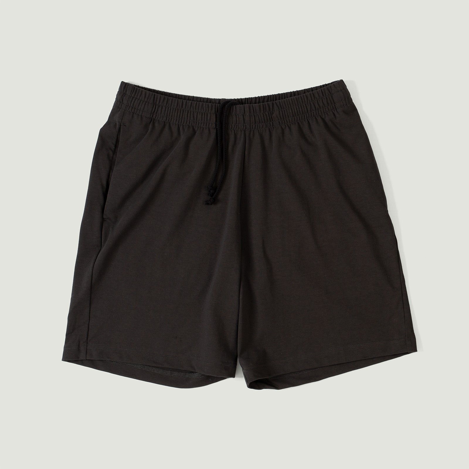 Vignettes flaneurs JACKMAN  Grace Shorts Smoky Black