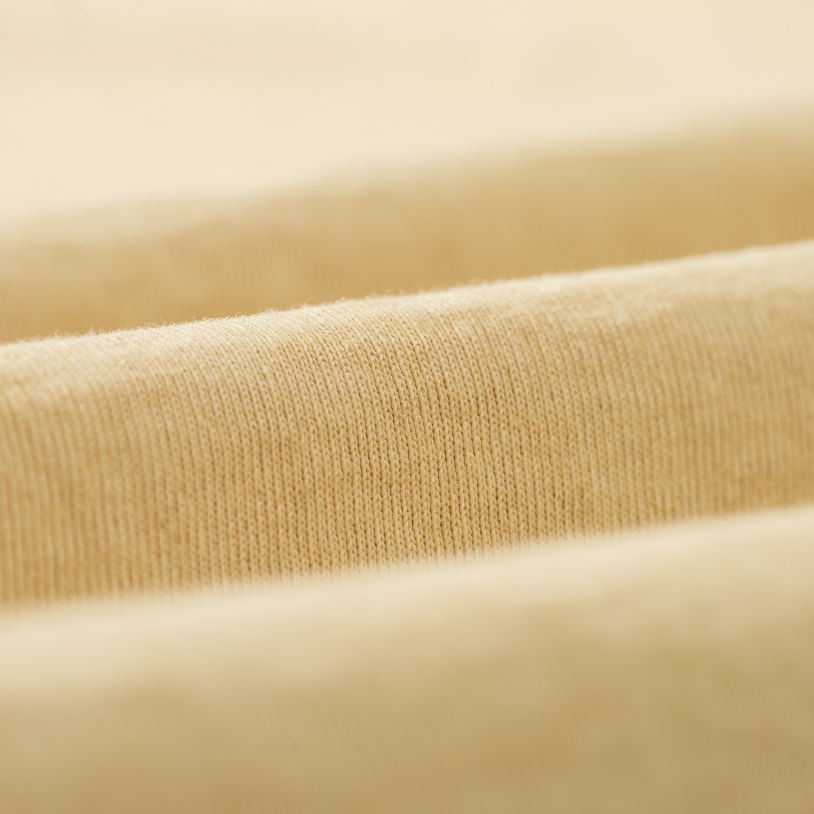 détails flaneurs JACKMAN  Pocket T-Shirt Fade Butter (1)