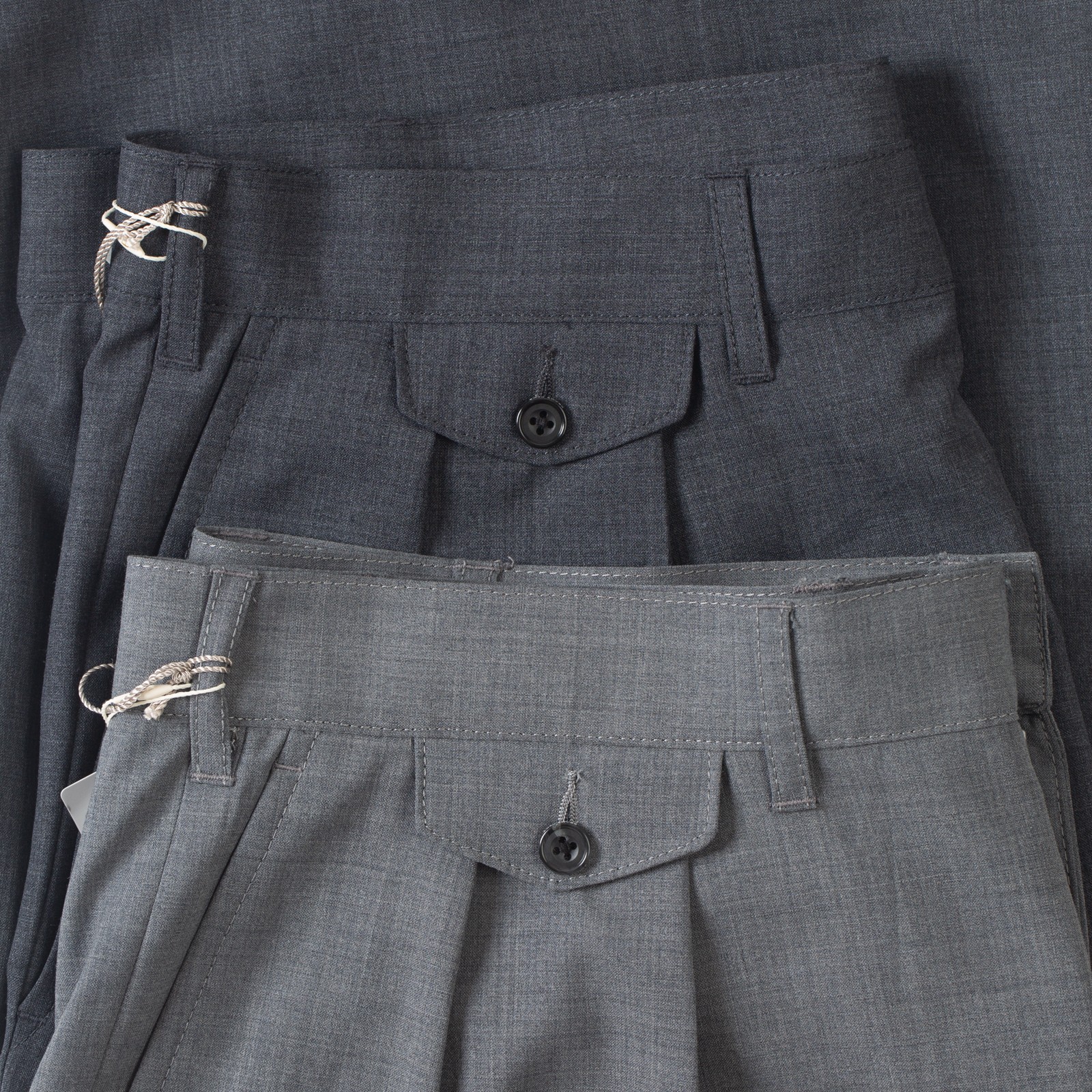 2 Pleats Wool Tropical Grey Shorts