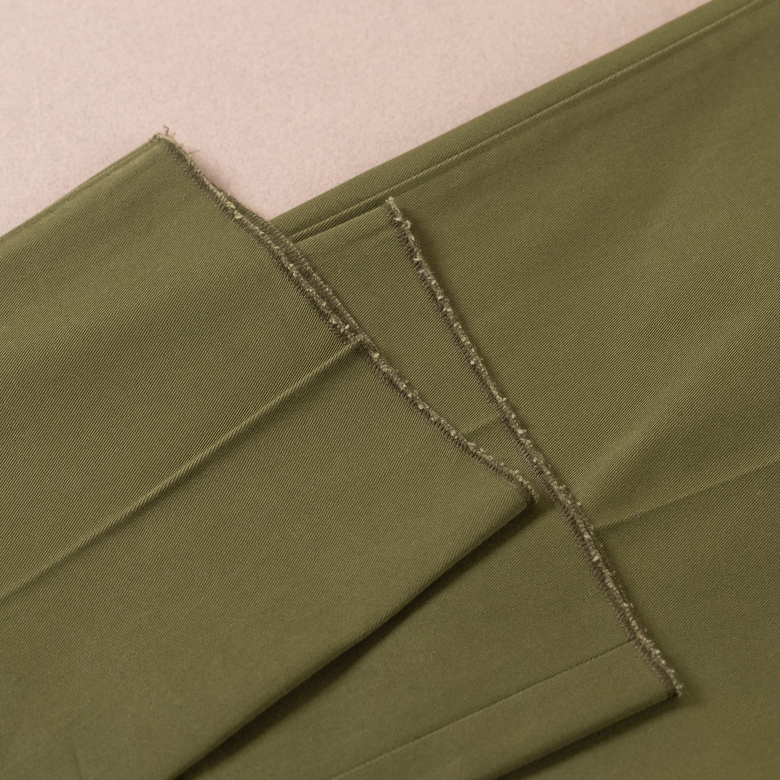 Image flâneurs BARNSTORMER / 1952UC Flat Front Chino Olive détail 3