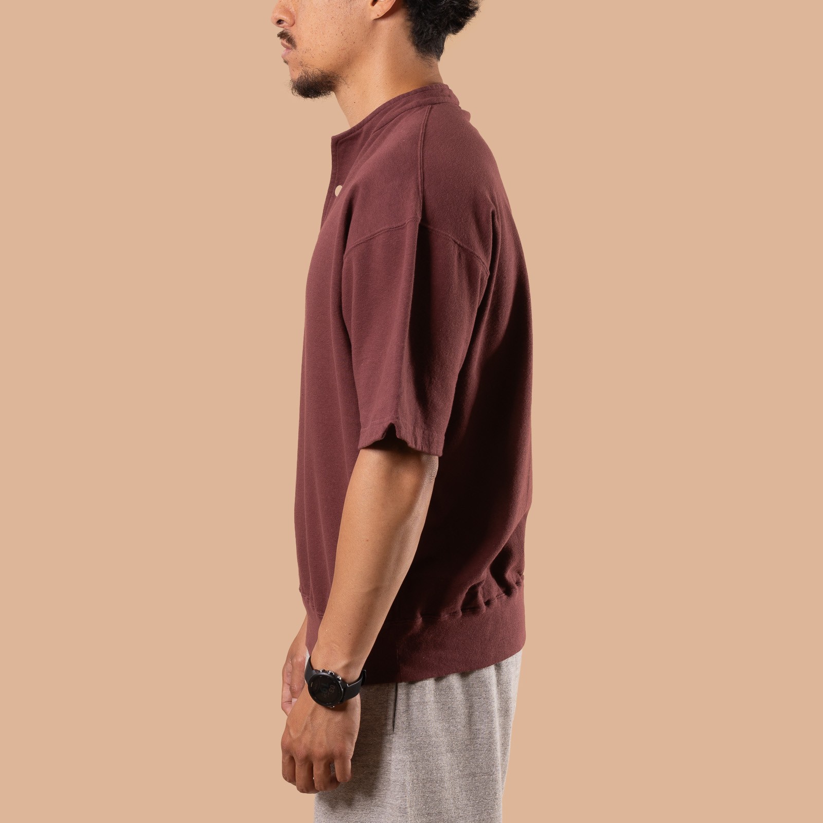 Light Terry Henley Sweatshirt Bordeaux