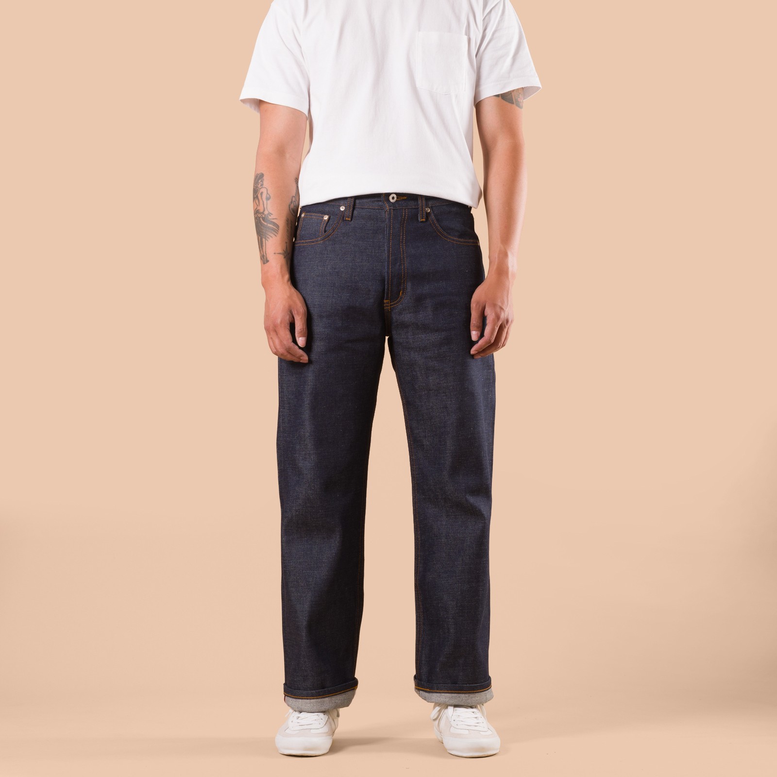 flaneurs NAKED & FAMOUS Dirty Fade Selvedge StrongGuy porté de face