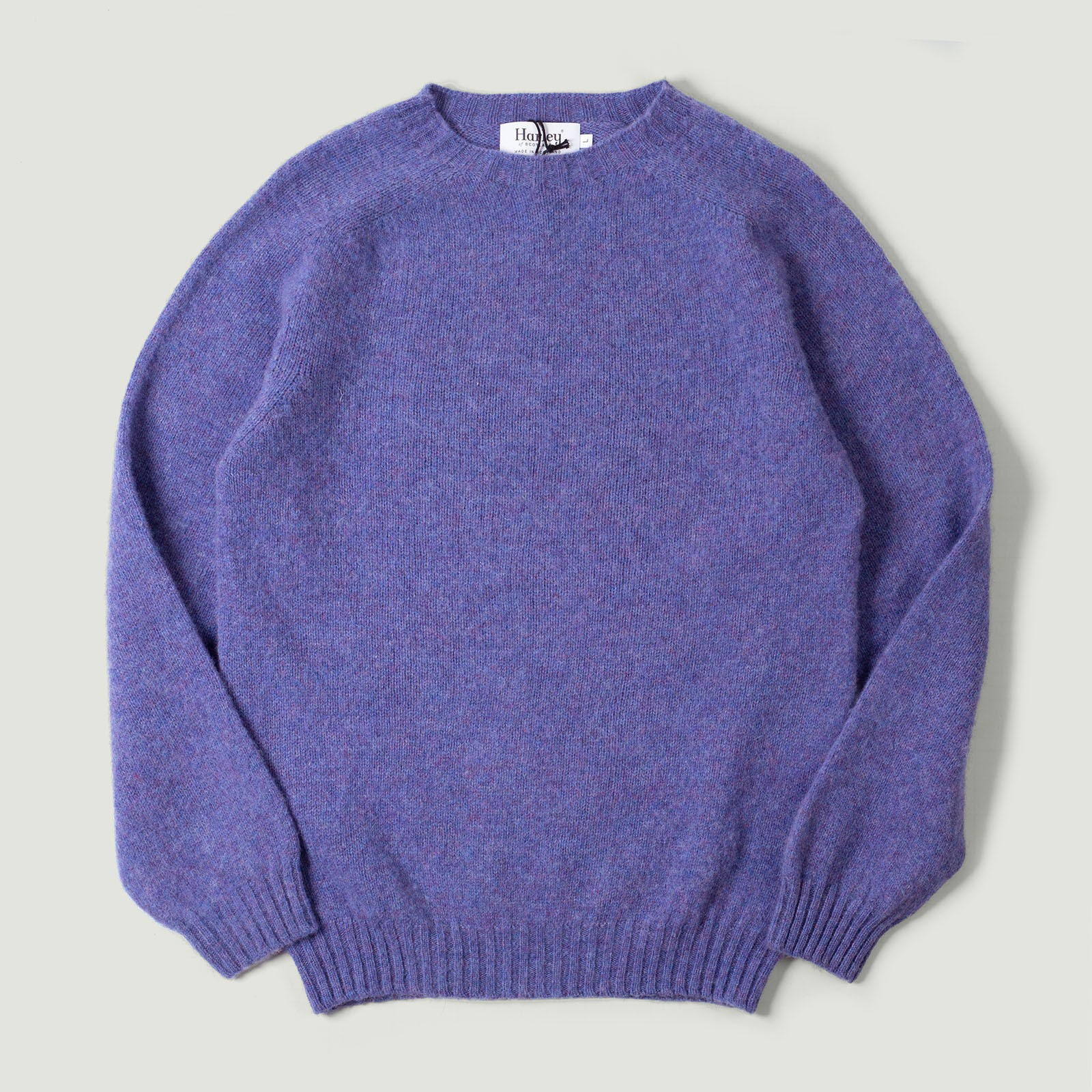 flaneurs pull HARLEY OF SCOTLAND Shaggy Crew Neck Wisteria vignette
