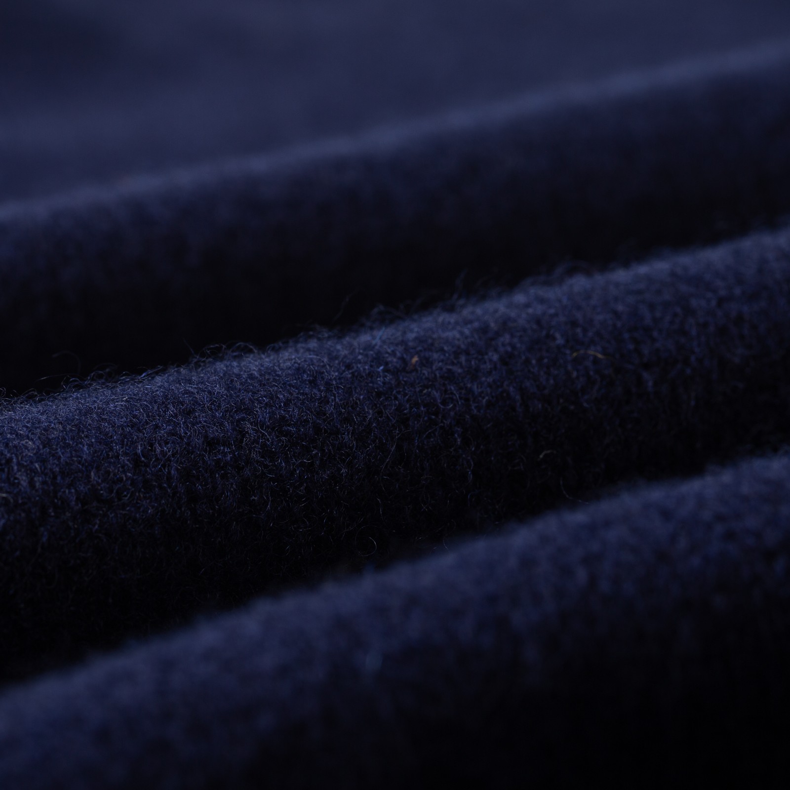 detail HARLEY OF SCOTLAND  Eton Supersoft Wool 3 Button Polo Neck Navy (1)