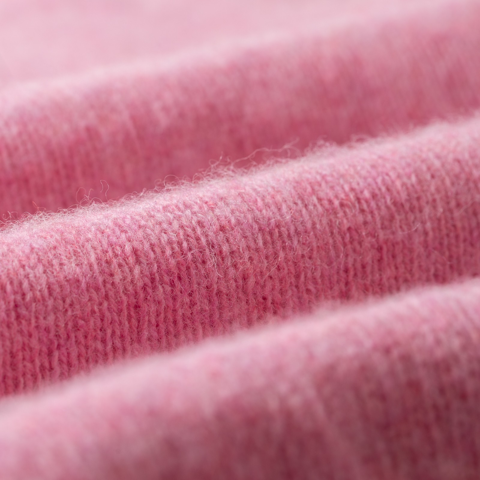 flaneurs pull HARLEY OF SCOTLAND Shaggy Crew Neck sakura detail    (1)