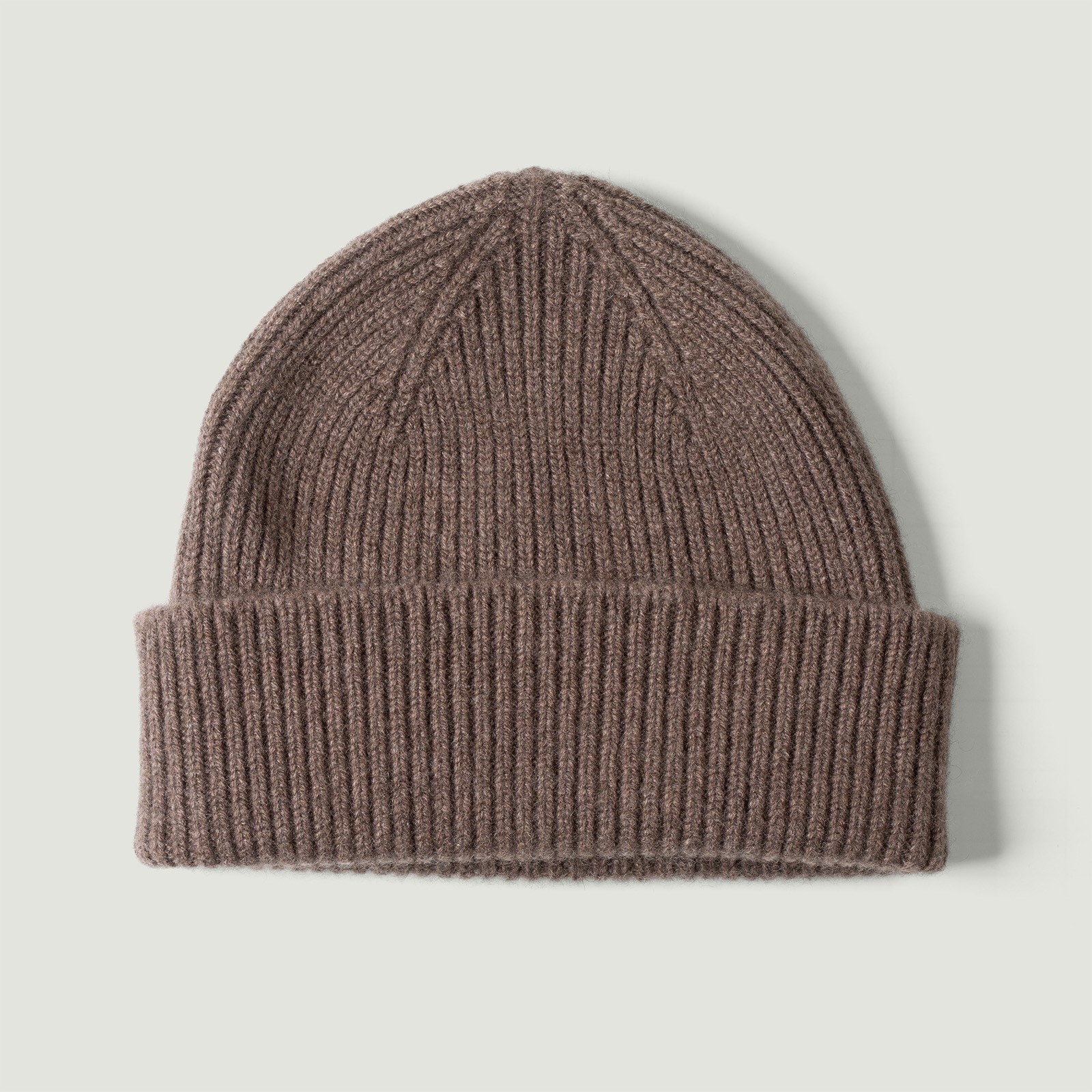 MACKIE Cashmere Arbroath Hat Wildebeest vignette flaneurs