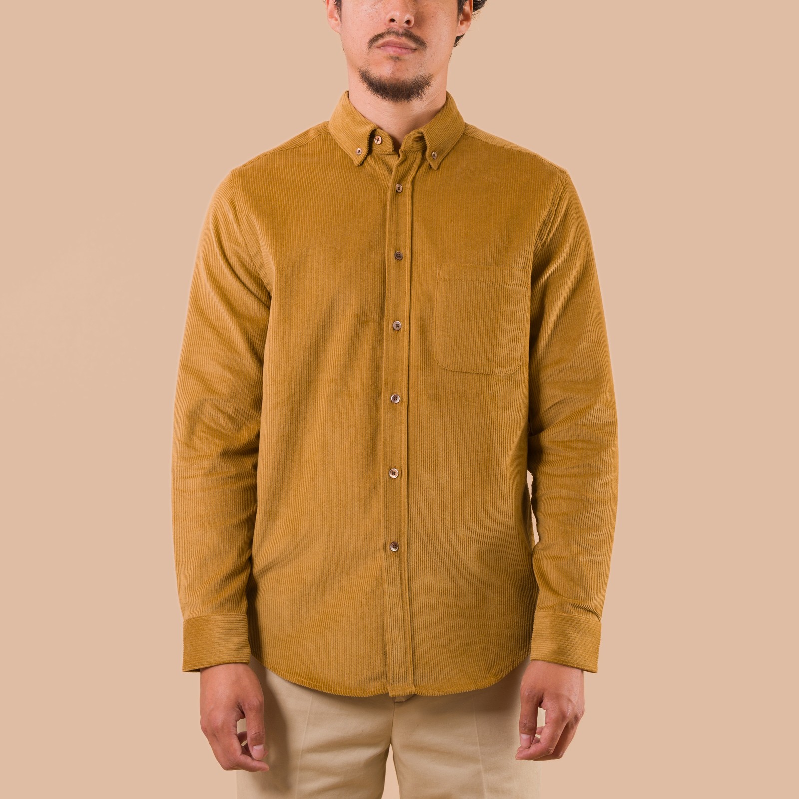 image PORTUGUESE-FLANNEL-flâneurs-chemise-velours-Lobo-light Prairie de face