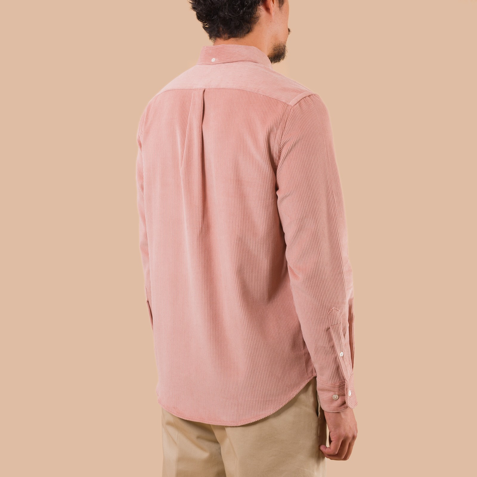 image PORTUGUESE-FLANNEL-flâneurs-chemise-velours-Lobo-light Old Rose de dos