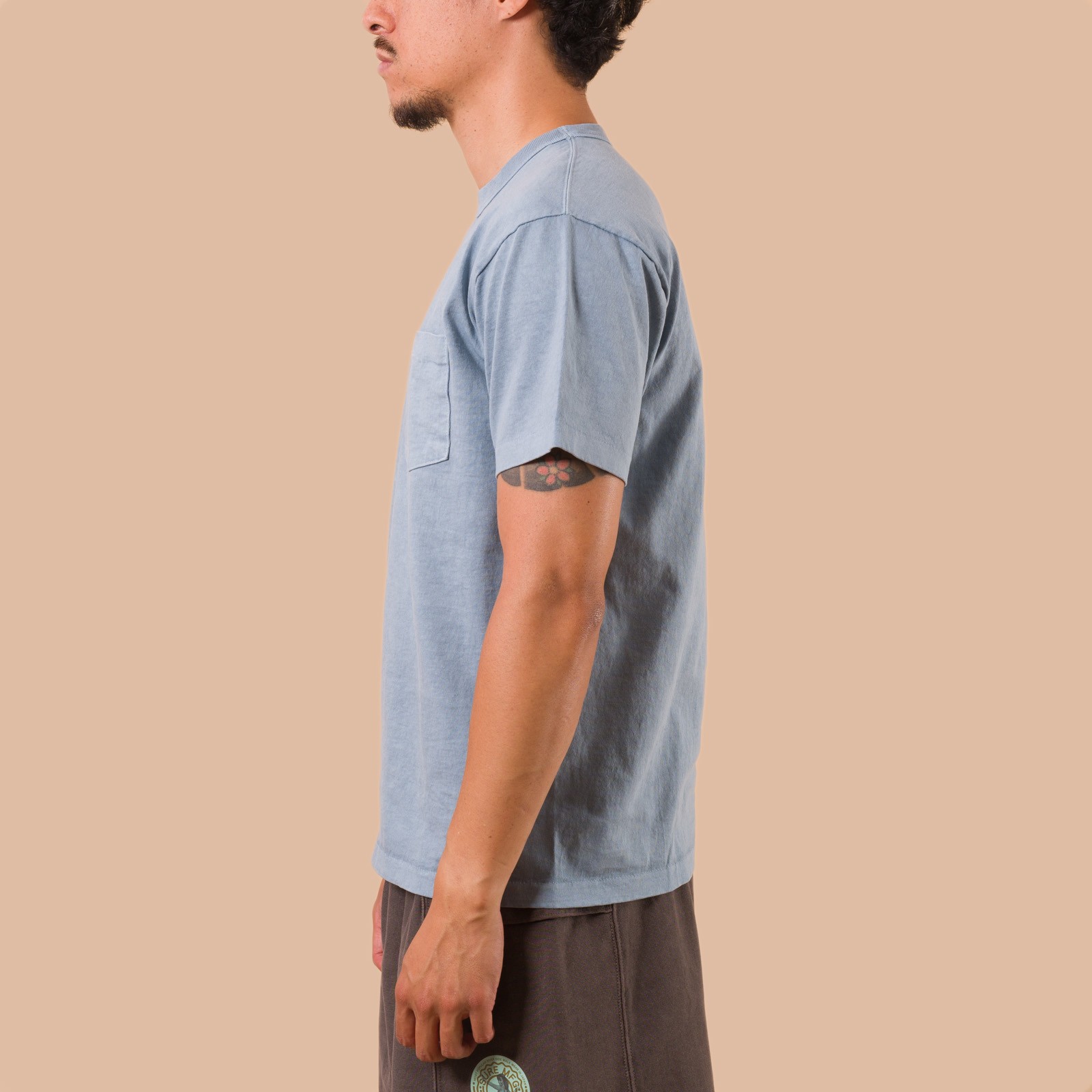 porté side flaneurs XX DEVELOPMENT SURE MFG 7,5oz Pocket SS Tee Indigo Zombies