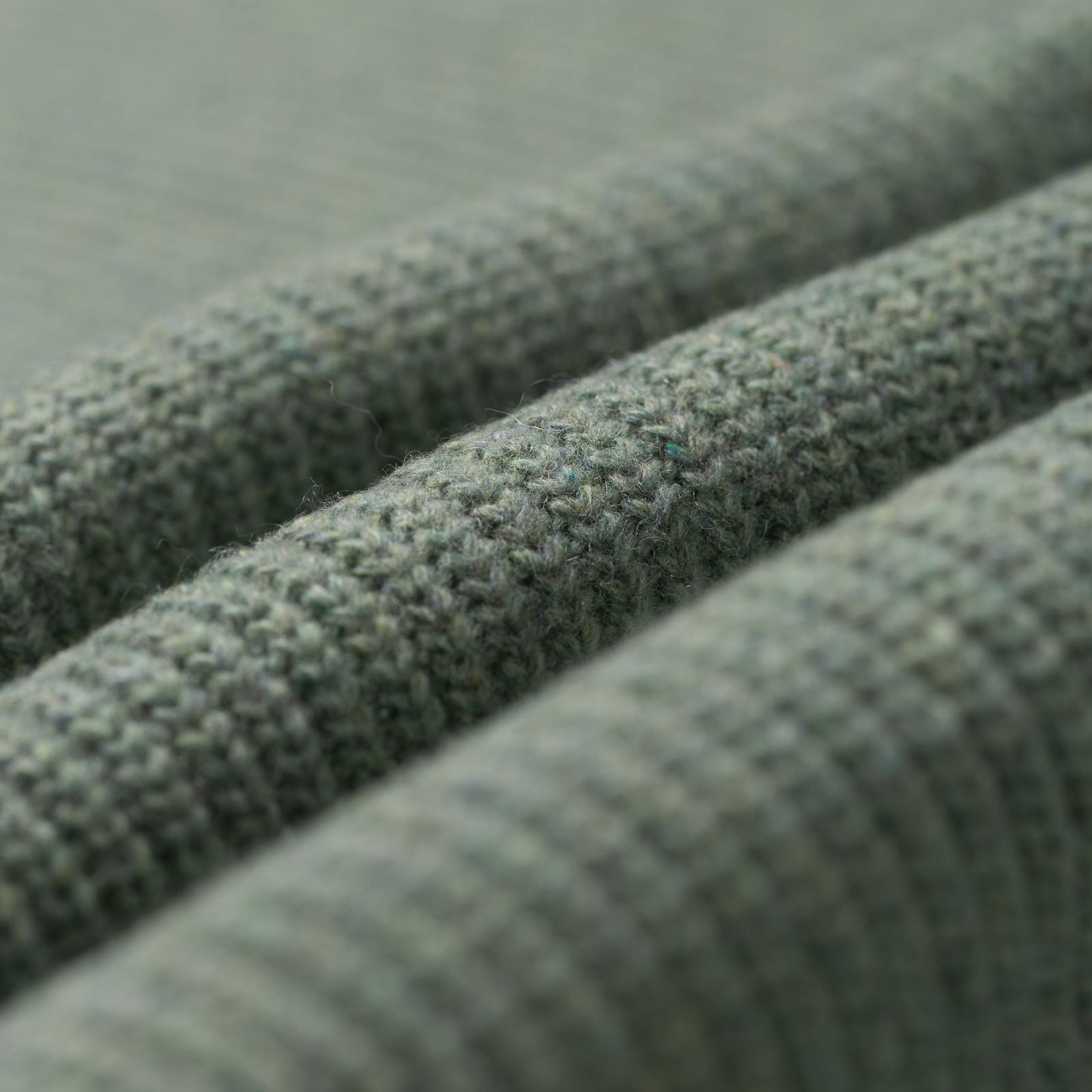 Image flâneurs FRIZMWORKS / Heavy Wool Round Cardigan Jade Green détail matière