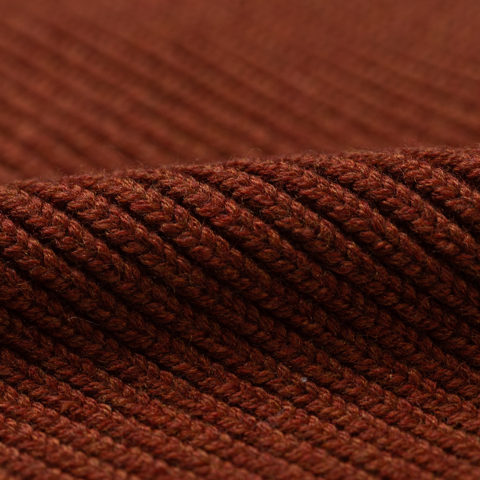 Image flâneurs NITTO KNITWEAR / Bonnet Ara Brique détail matière