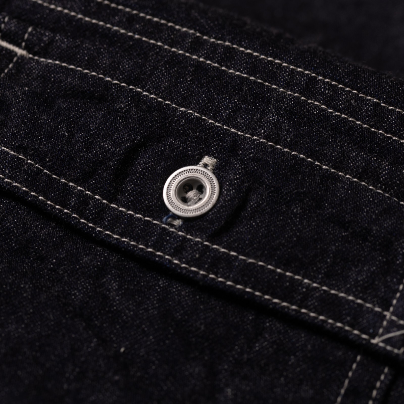 Image Flâneurs NIGEL CABOURN / Utility Shirt Type2 Denim Indigo détail bouton