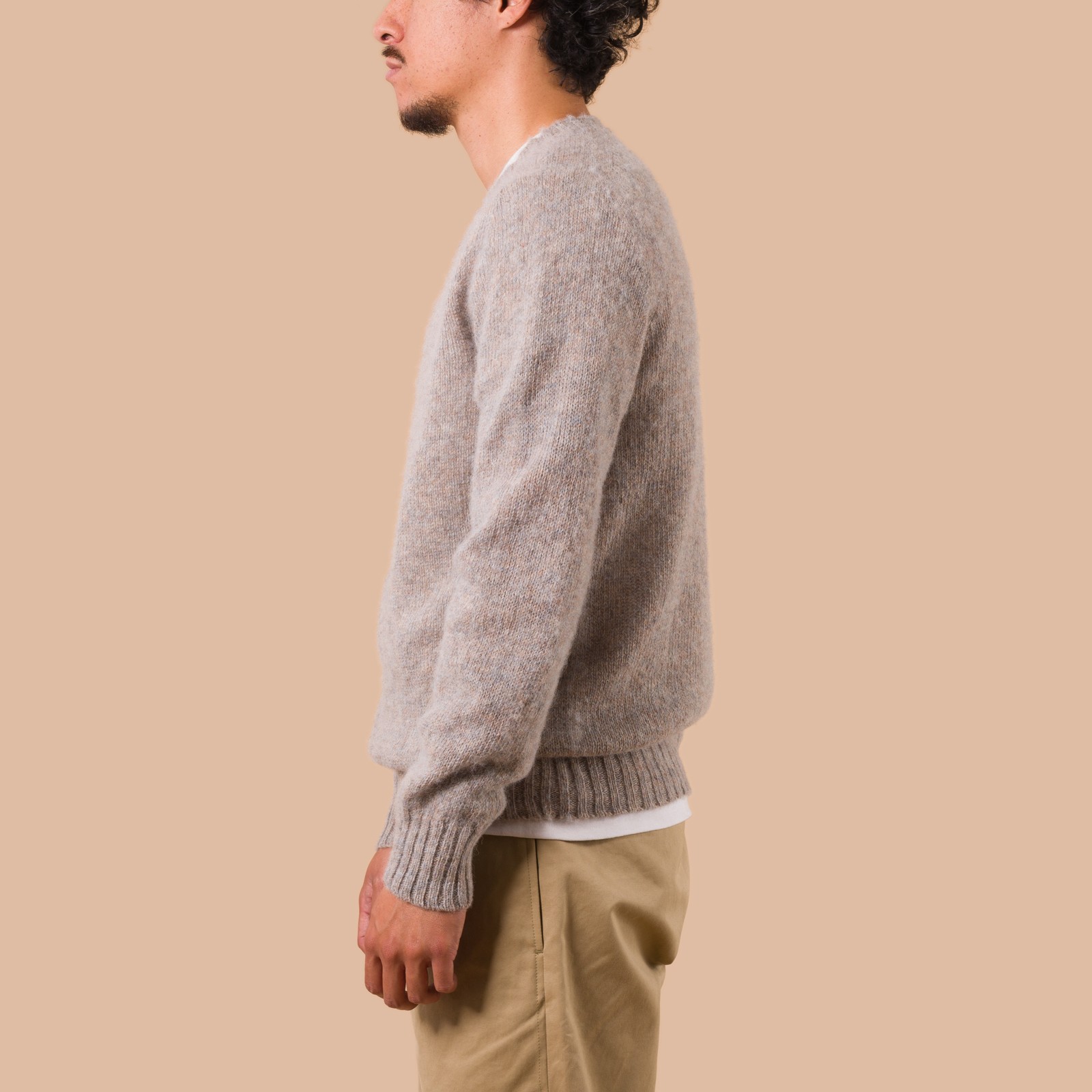 Vignettes Flaneurs Knitwear Shaggy Crew Neck Sweater Pebble worn side