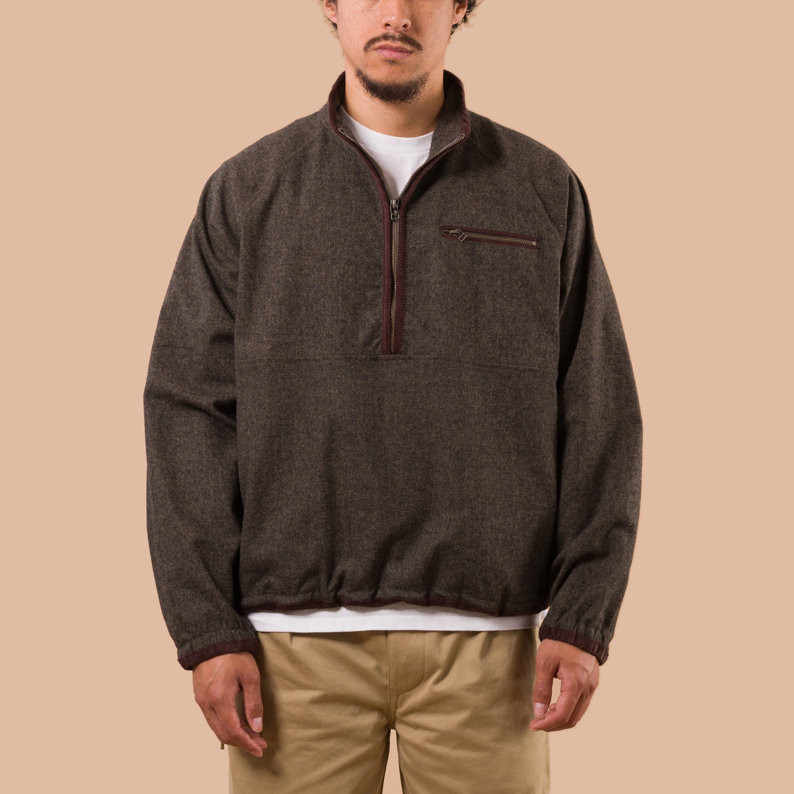 flaneurs Frizmworks Wool Half Pullover Forest Black worn front