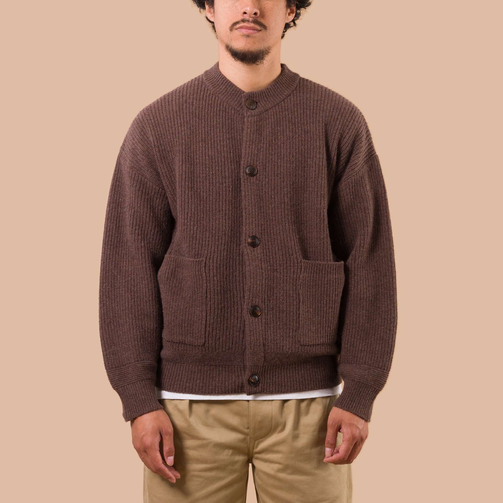 flaneurs Frizmworks Heavy Wool Round Cardigan Choco worn front