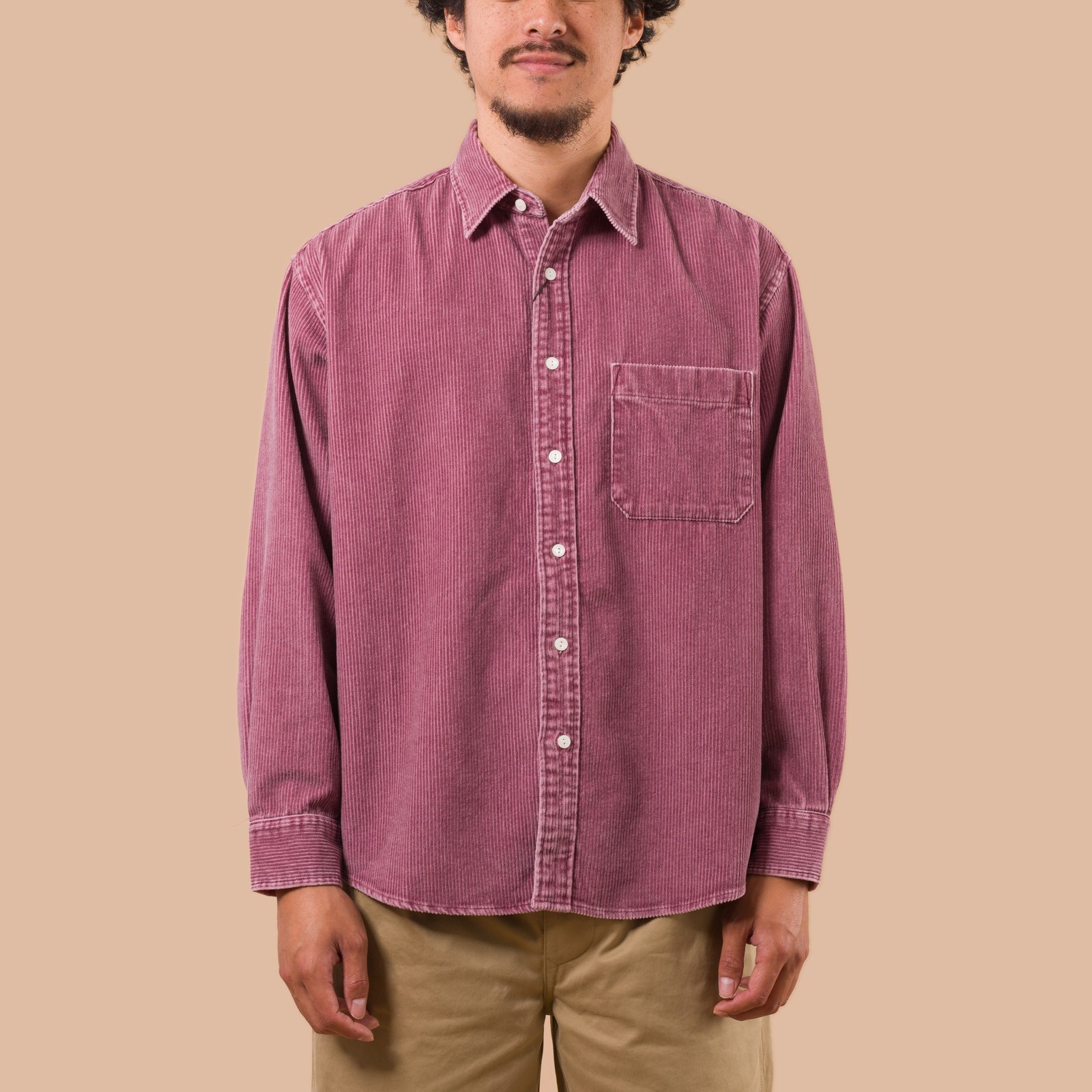 flaneurs Frizmworks Pigment 8W Corduroy Shirt Pink worn front