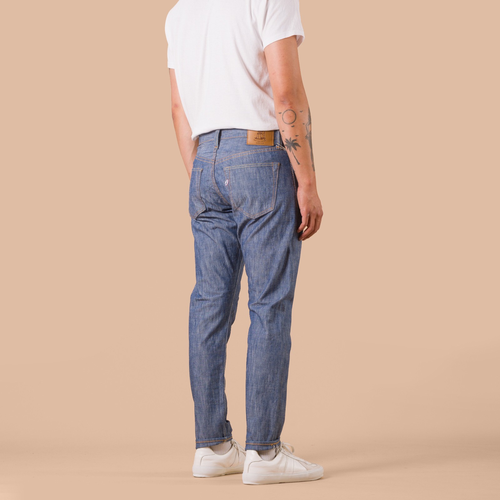 flaneurs PURE BLUE JAPAN 1186-2 14oz Slub Chambray Relaxed Tapered worn back