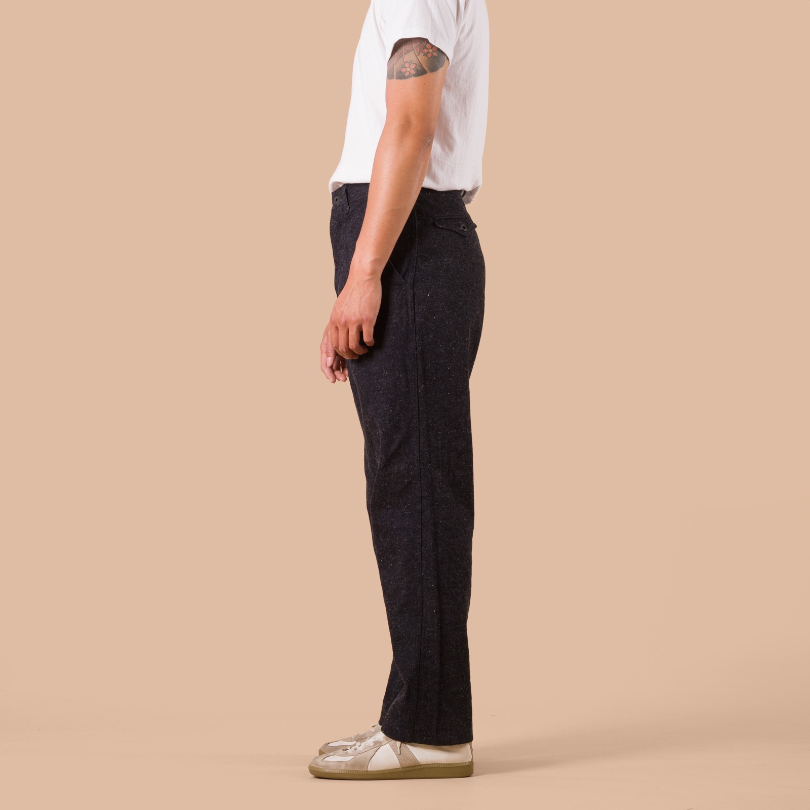 Flaneurs FOB Factory F0550 Denim Works Trousers worn side