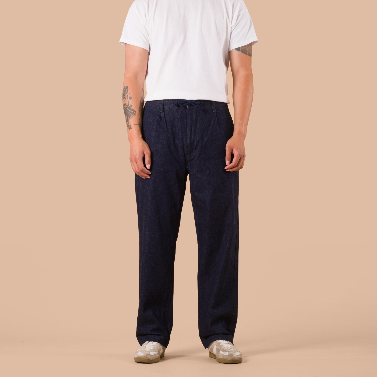 Flaneurs FOB Factory F0508 Denim Track Pants Indigo worn front