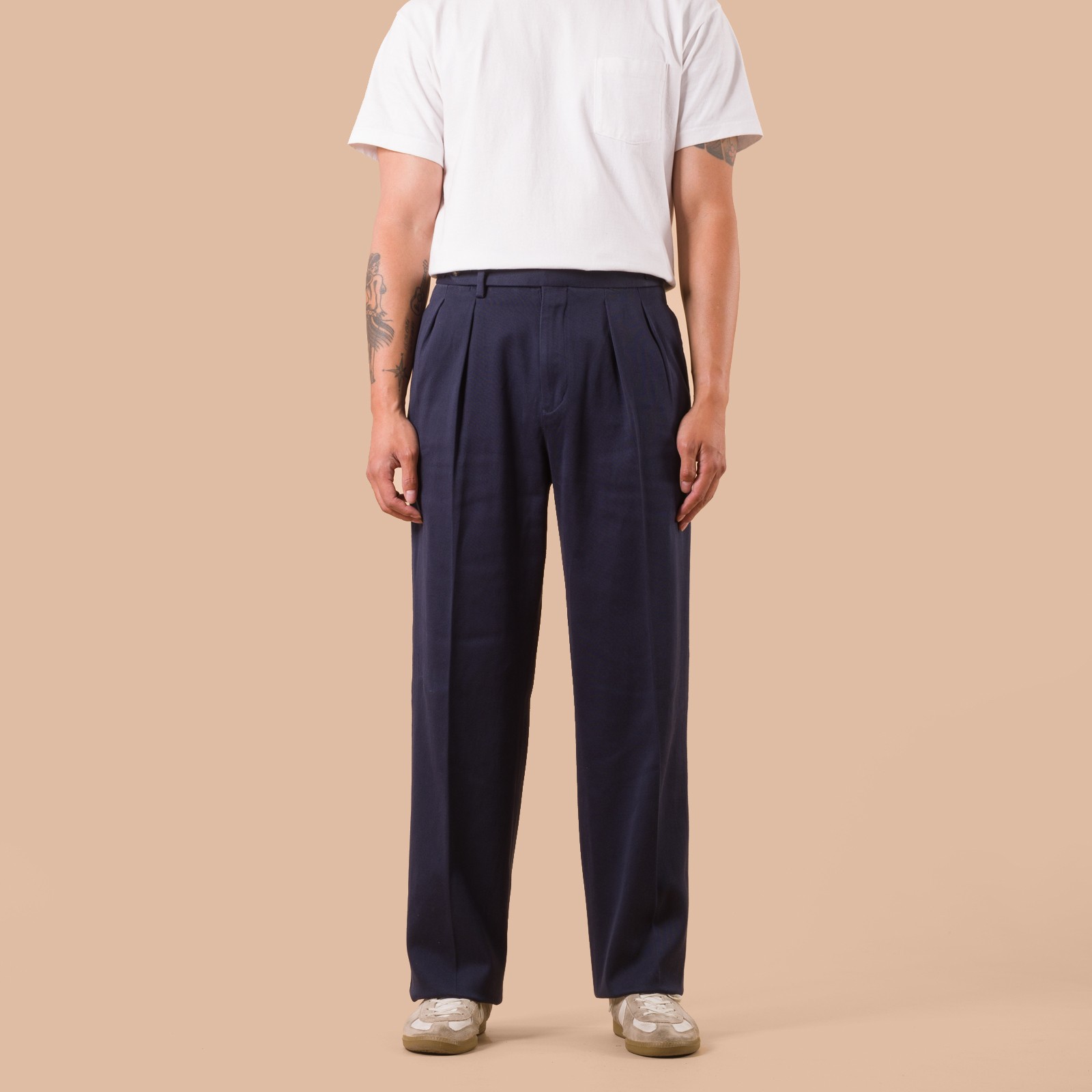 flaneurs BARNSTORMER 1849 FOB Factory American Fit Dobby Chinos Navy worn front