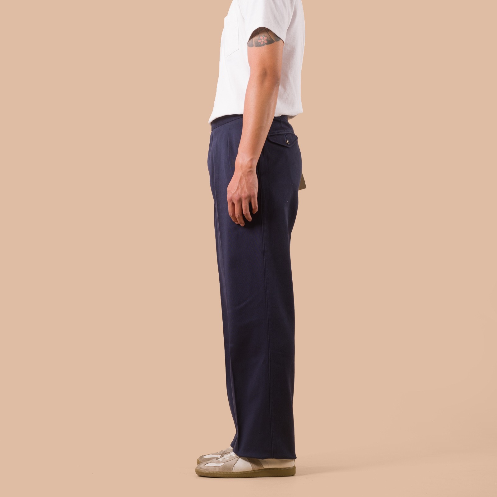 flaneurs BARNSTORMER 1849 FOB Factory American Fit Dobby Chinos Navy worn side