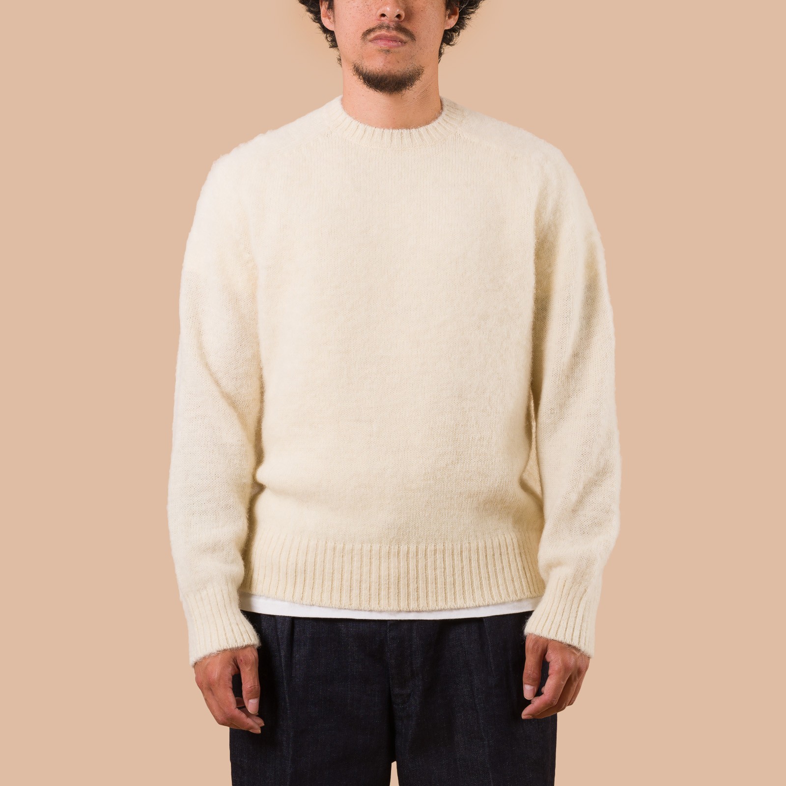 Image Flâneurs J. PRESS / Shaggy Dog Crew Neck Sweater White face