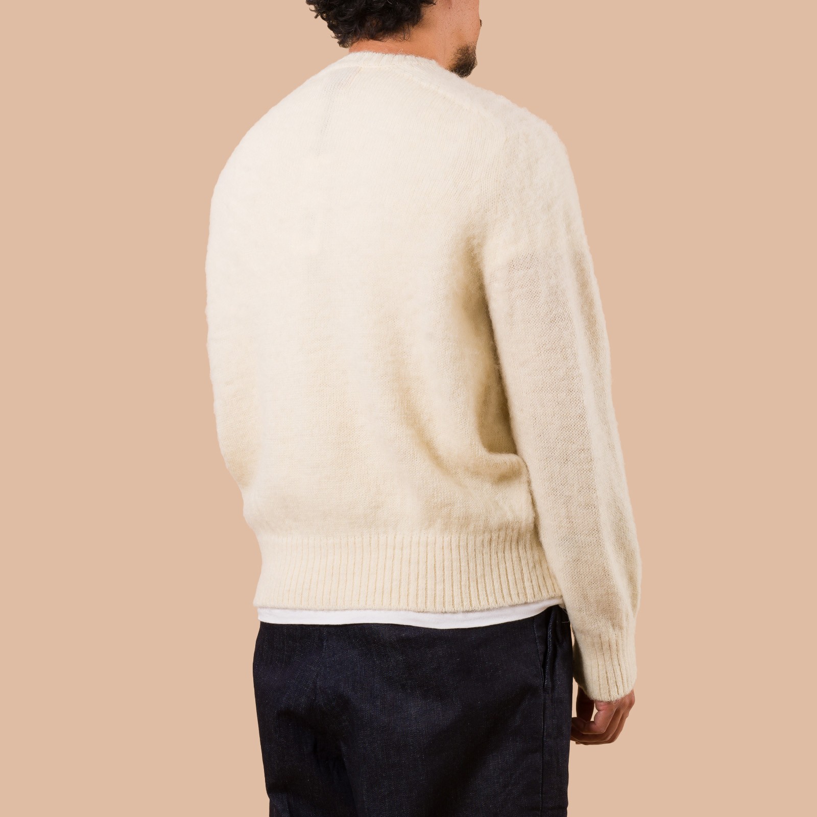 Image Flâneurs J. PRESS / Shaggy Dog Crew Neck Sweater White dos