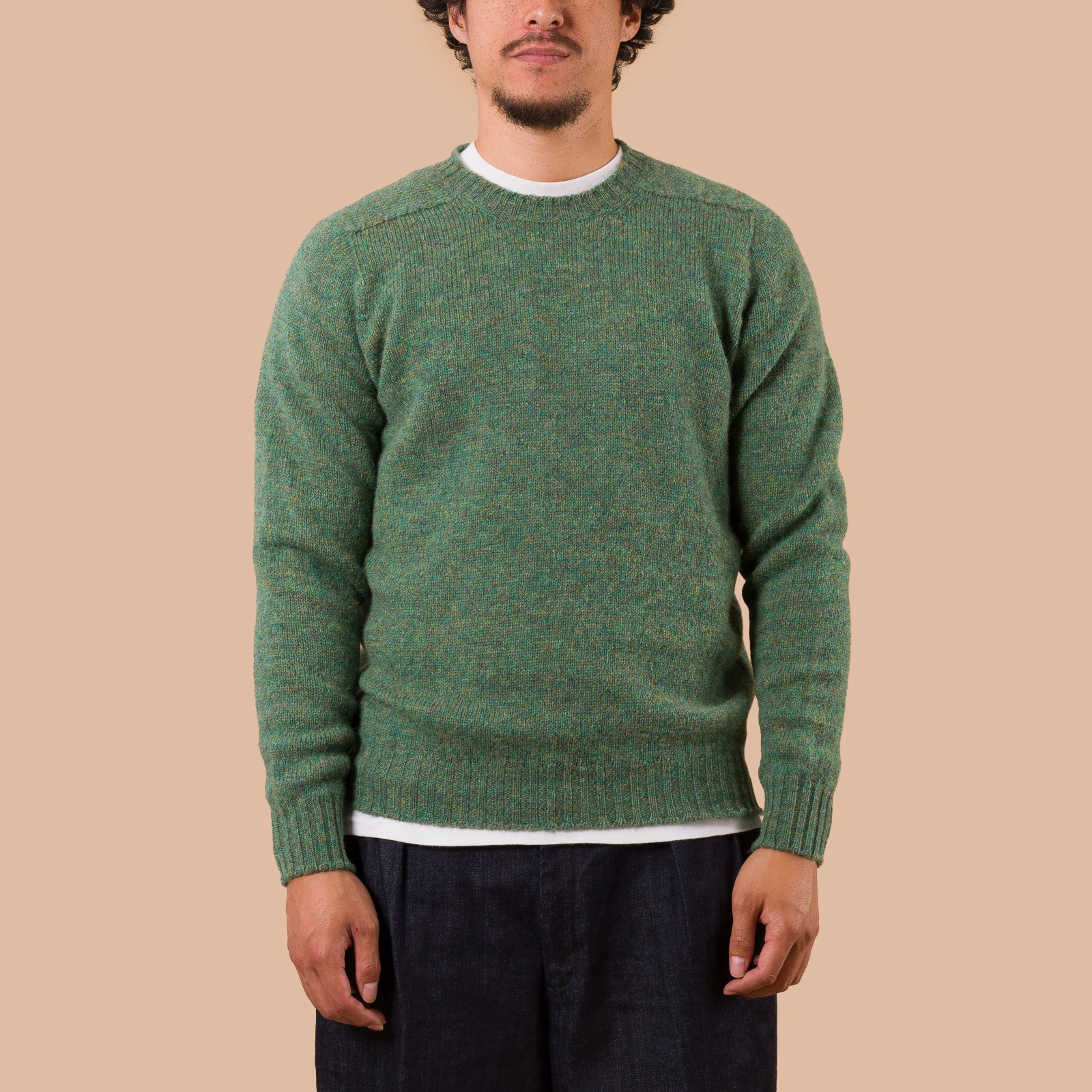 Image Flâneurs JAMIESON'S / Crewneck Saddle Shoulder Sweater Moorgrass face