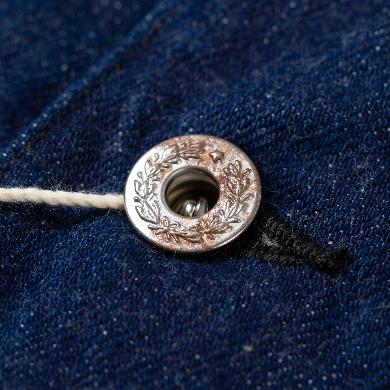 Flaneurs details FOB Factory F2467 WWII Denim Chore Coat (2)