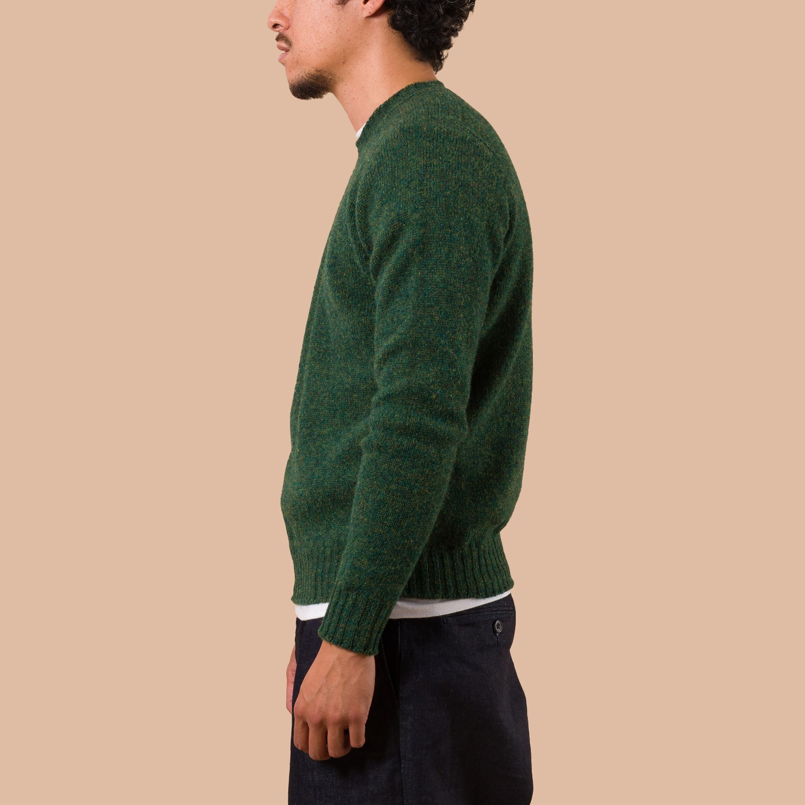 Image Flâneurs JAMIESON'S / Crewneck Saddle Shoulder Sweater Fern profil