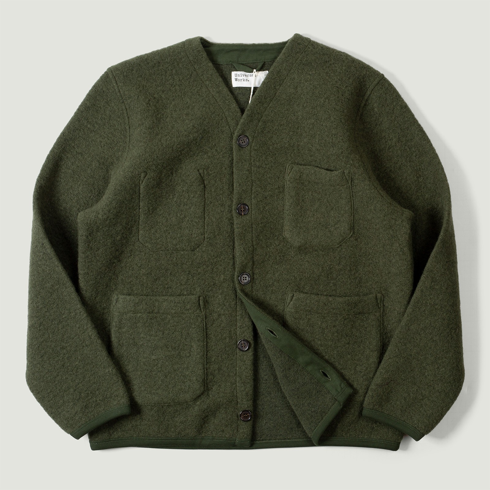 flaneurs vignette UNIVERSAL WORKS Wool Fleece Cardigan olive