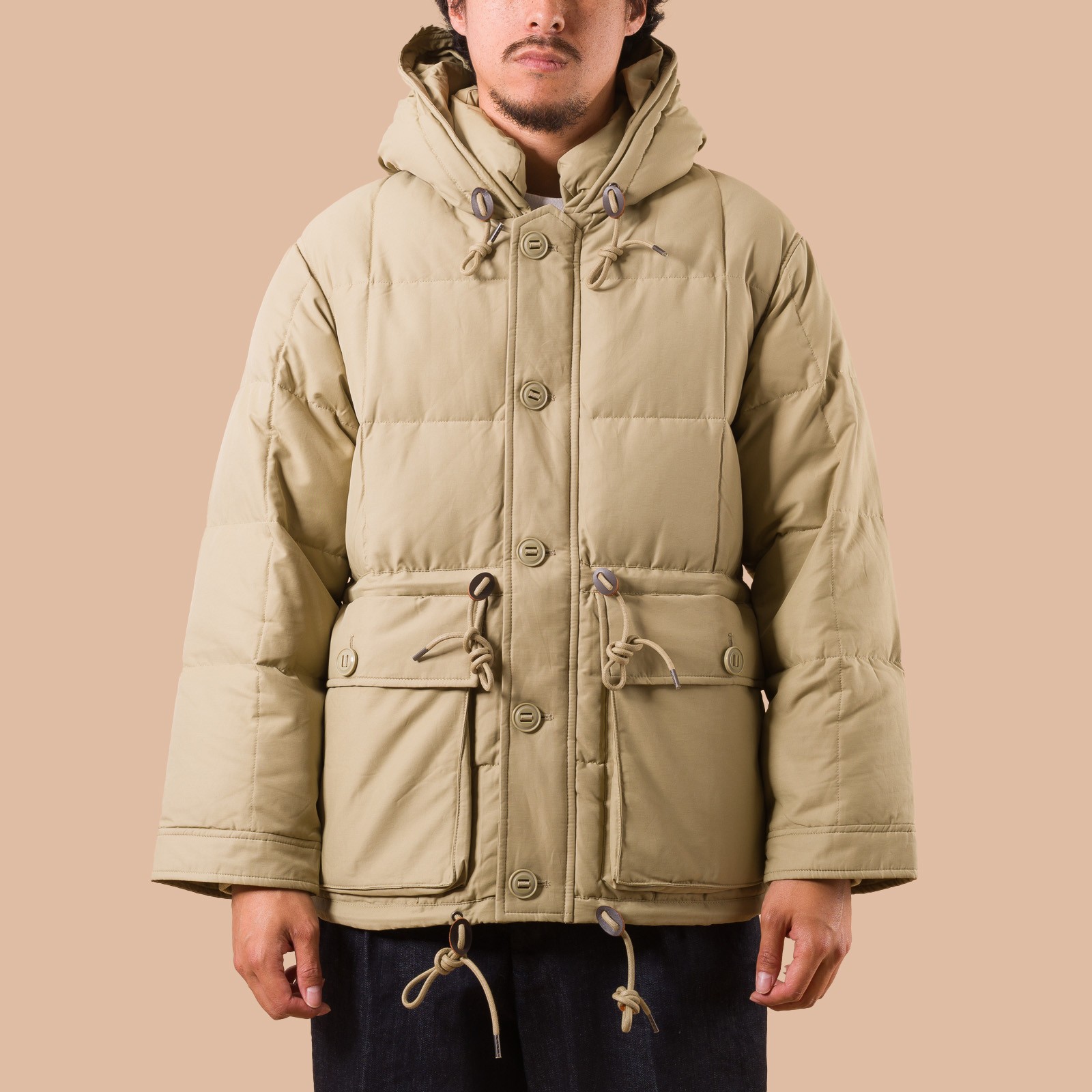 Image Flâneurs Karakoram Down Parka Khaki Beige face