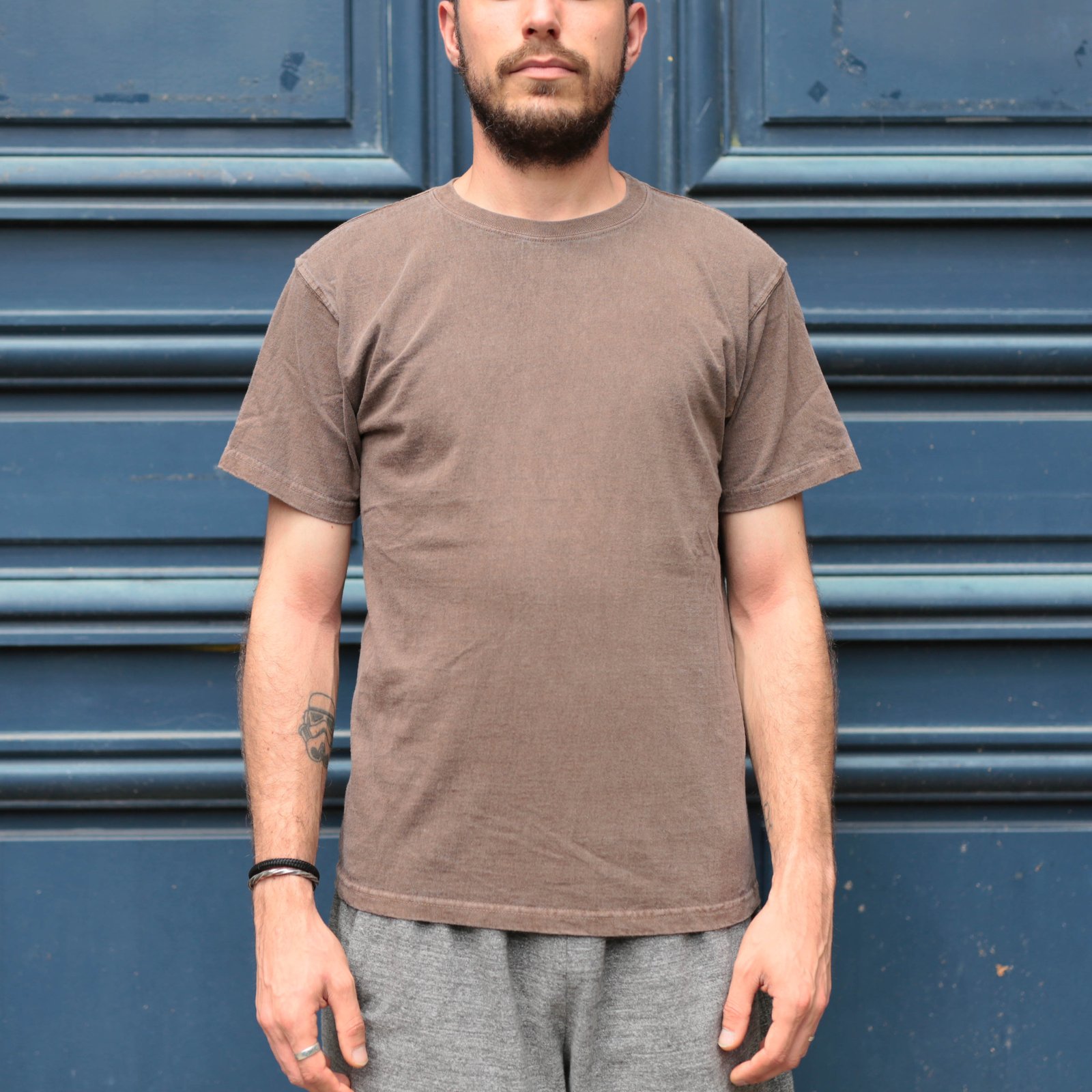 Short Sleeve Crew T-Shirt in P-Brown