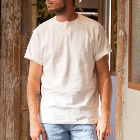 Lot 4082 One-Button Henley Neck T-Shirt Off White