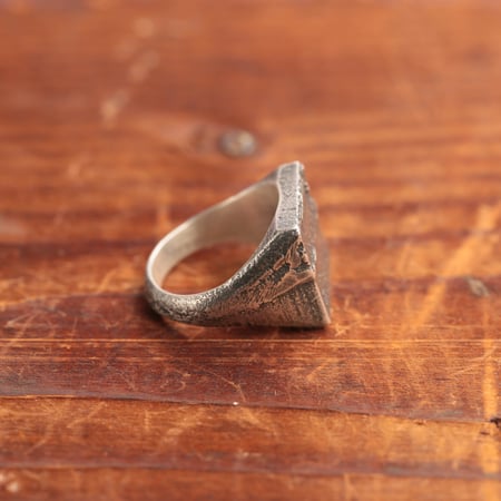 NORTHERN WORKSHOP / Square Signet Ring