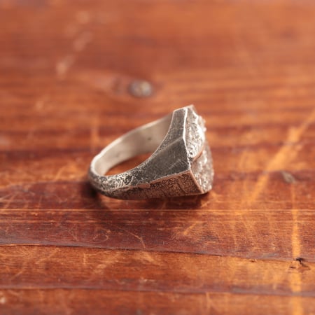 NORTHERN WORKSHOP / Octagonal Signet Ring