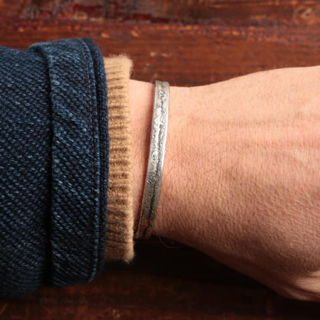 NORTHERN WORKSHOP / Wide Ribbon Bracelet