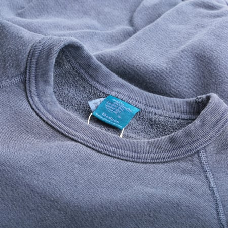 Raglan Crewneck Sweatshirt in Navy