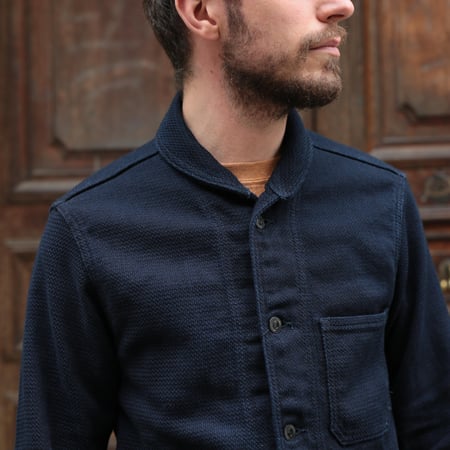 worn detail-flâneurs-MOMOTARO-Dobby-Coverall-Jacket-indigo