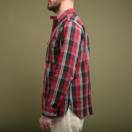 Lot 3022 Flannel Shirt With Chinstrap Red