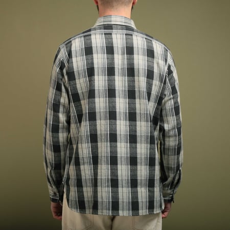 Lot 3022 Flannel Shirt With Chinstrap Gray