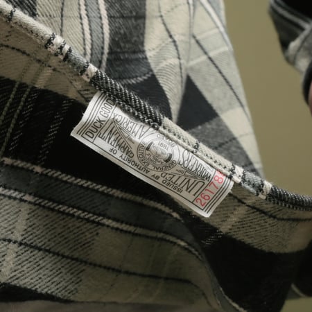 Lot 3022 Flannel Shirt With Chinstrap Gray