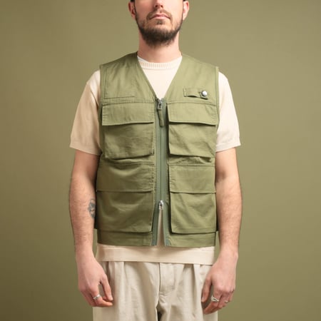Photographers Gilet in Olive Fine Twill