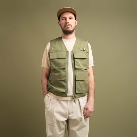Photographers Gilet in Olive Fine Twill