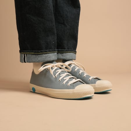 Low Sneakers Grey