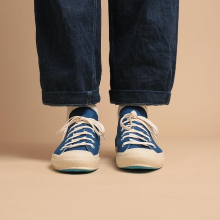 Low Indigo Sneakers