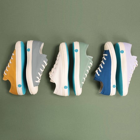 Low Indigo Sneakers