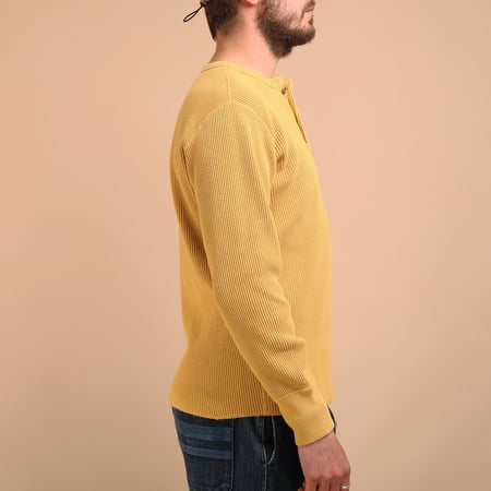 9937 L/S Heavy Thermal Henley Yellow