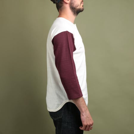 Lot 4058 3/4 Henley Neck Baseball Tee Cream/Bordeaux